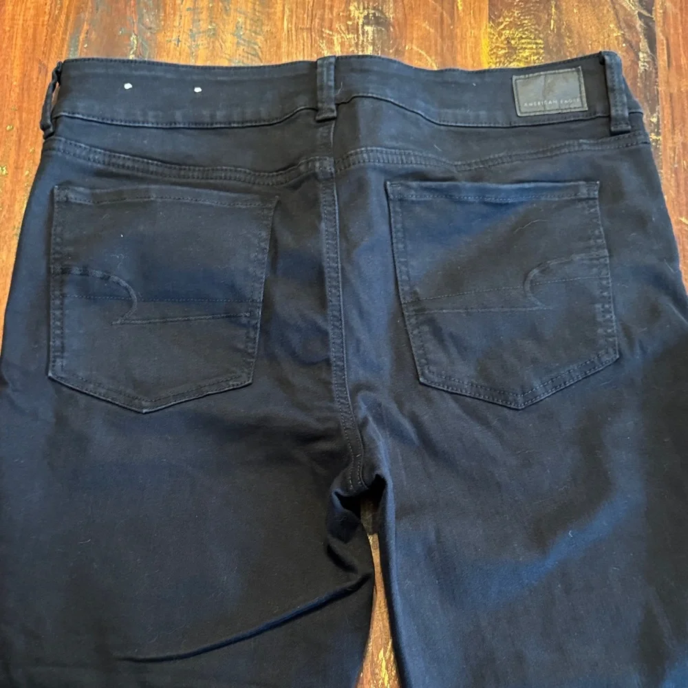 American Eagle Outfitters Women's Black Artist Cropped Jeans - Picture 3 of 7